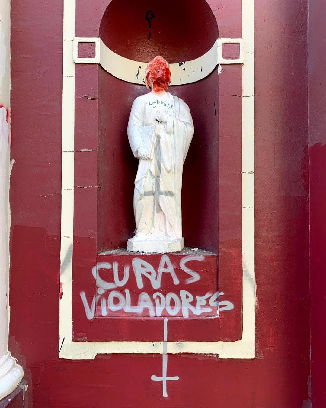 Instagram callelibrecl